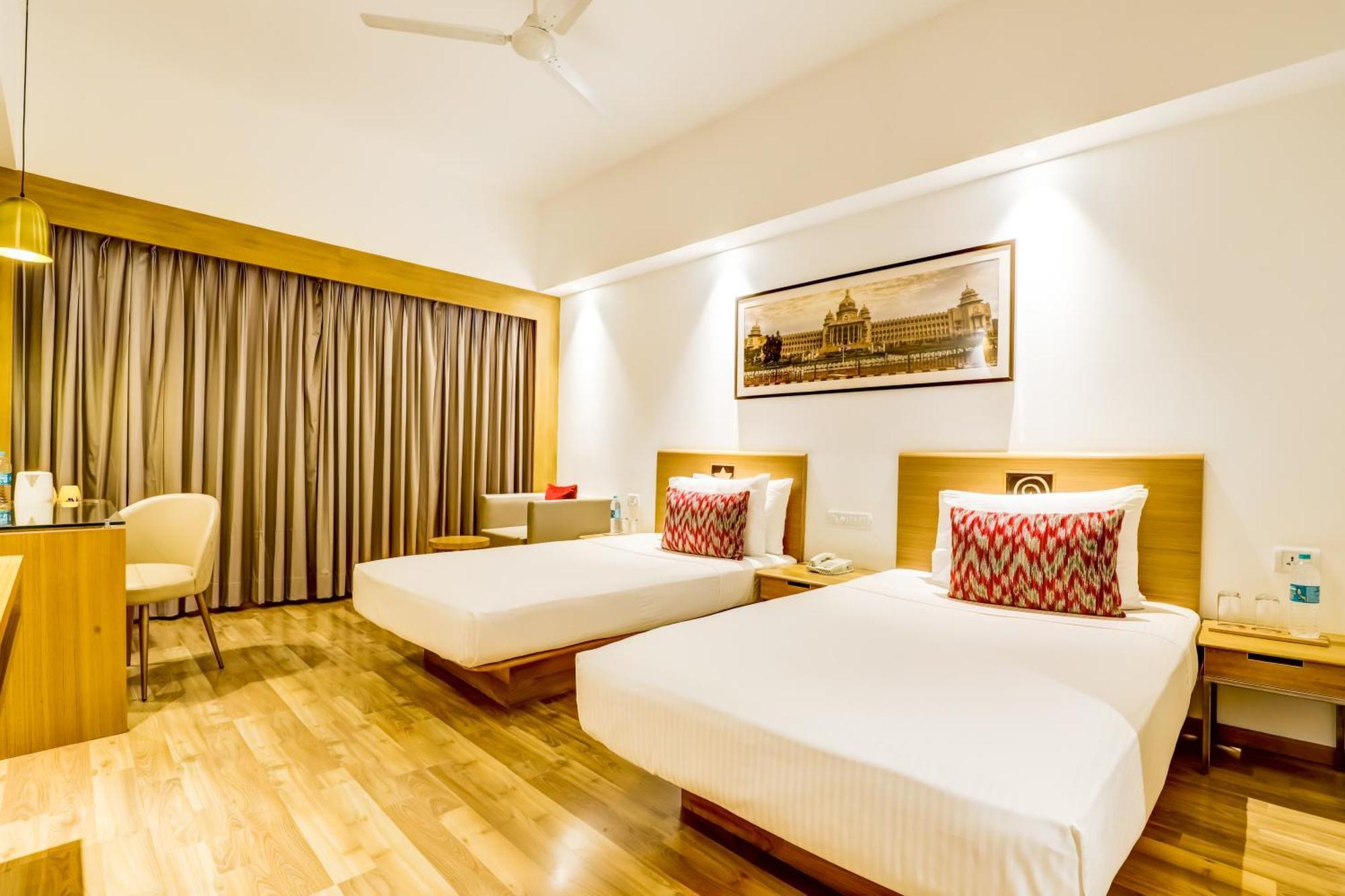 Lemon Tree Hotel Whitefield, Bengaluru Екстериор снимка