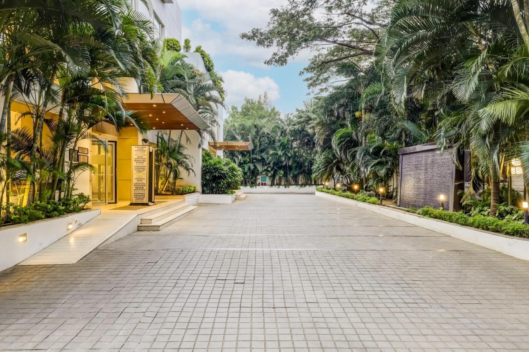Lemon Tree Hotel Whitefield, Bengaluru Екстериор снимка
