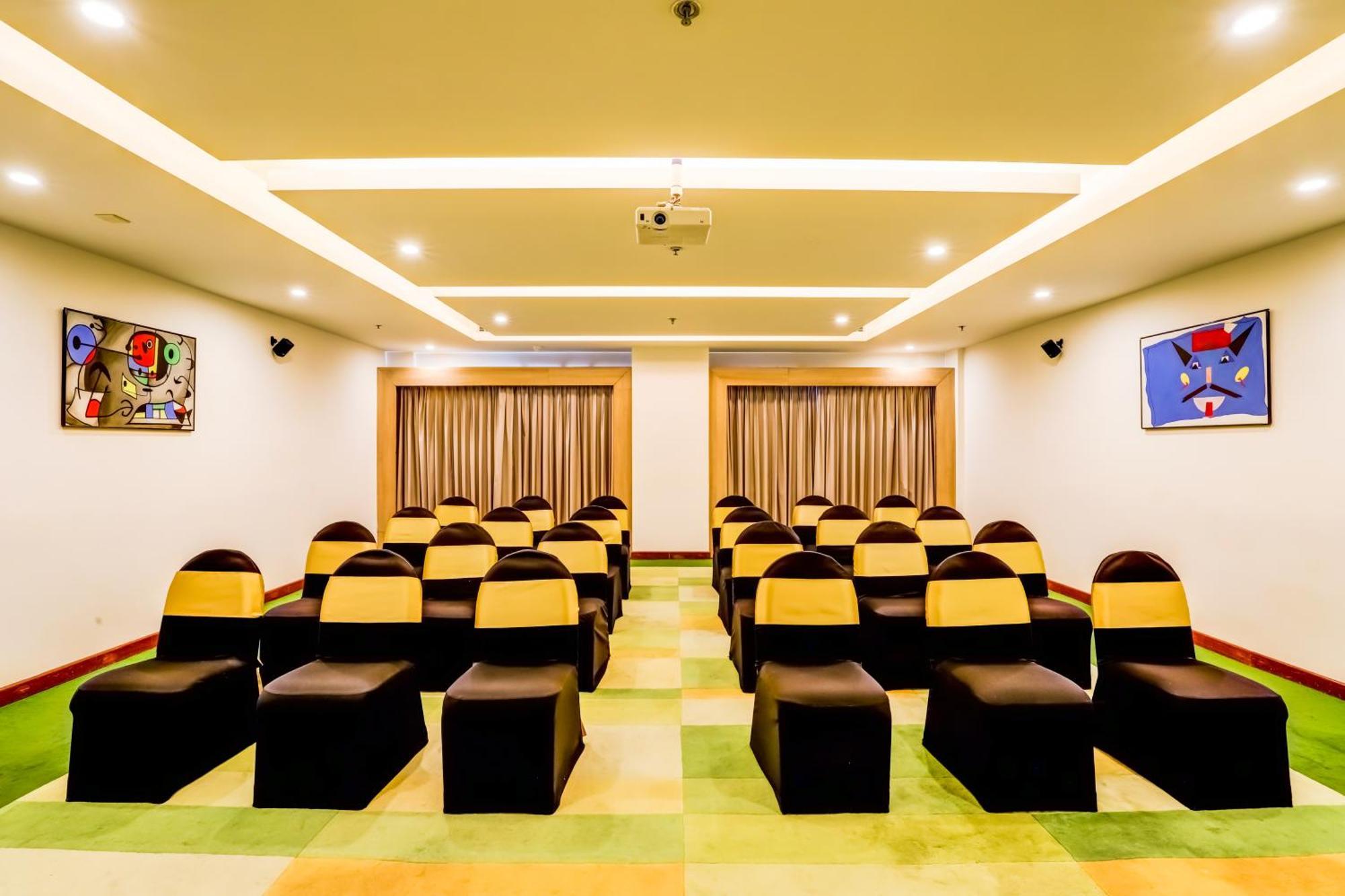 Lemon Tree Hotel Whitefield, Bengaluru Екстериор снимка