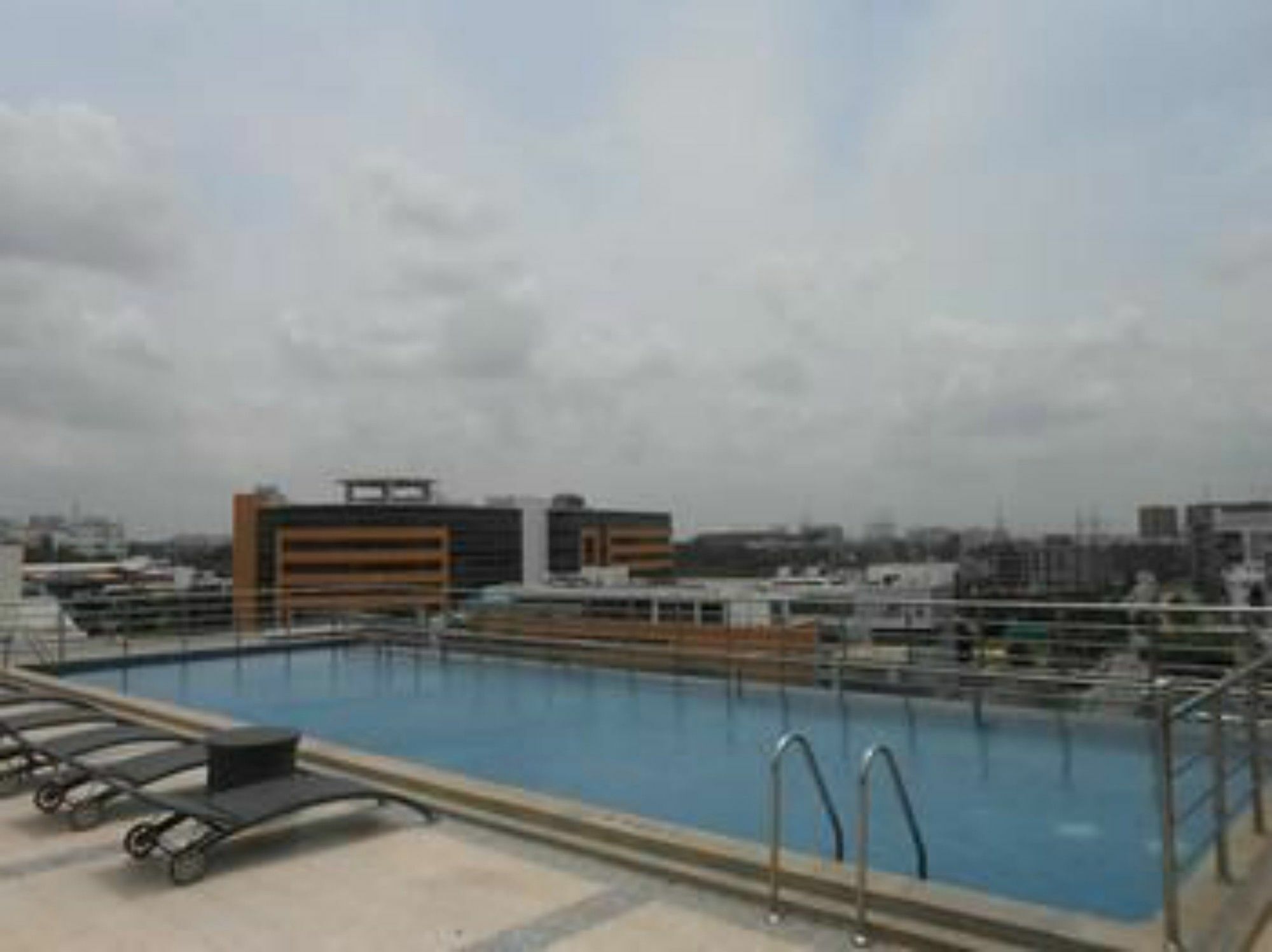 Lemon Tree Hotel Whitefield, Bengaluru Екстериор снимка